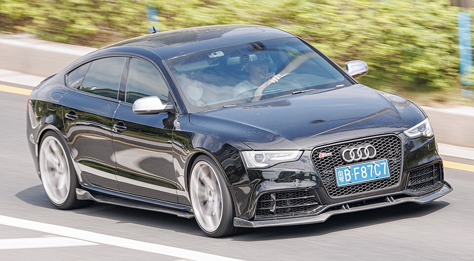 Фото модели S5